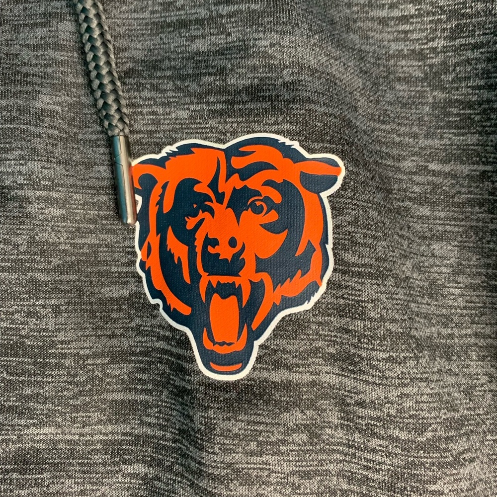 NFL pro line size large Chicago Bears zip up sweatshirt